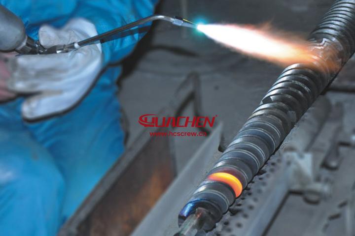 nitrided screw vs bimetallic screw spray welding treatment